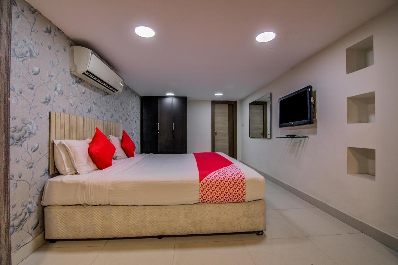 Oyo Hotel 55 Lawsons Bay Jalāripeta Dış mekan fotoğraf
