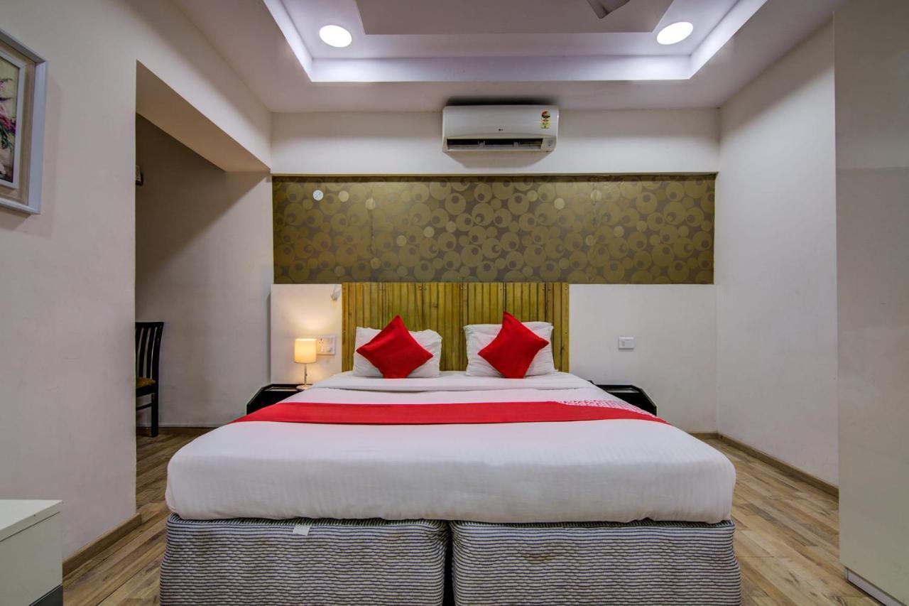 Oyo Hotel 55 Lawsons Bay Jalāripeta Dış mekan fotoğraf